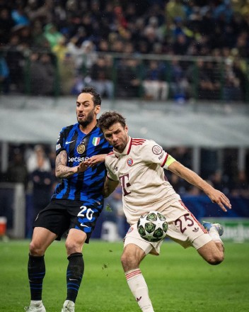 Bayern Munich Renews Müller with a Short Contract