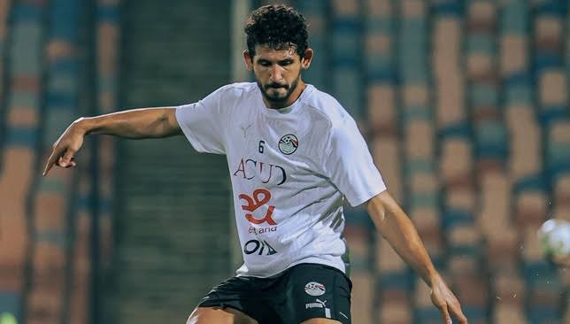 Competition Between Zamalek and Pyramids for Ahmed Hegazi