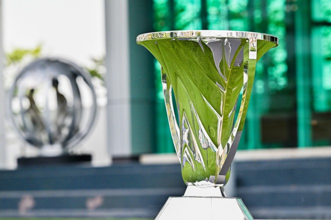 Sudden Change in the Ceremony of the AFC Champions League Trophy Presentation
2025-05-03