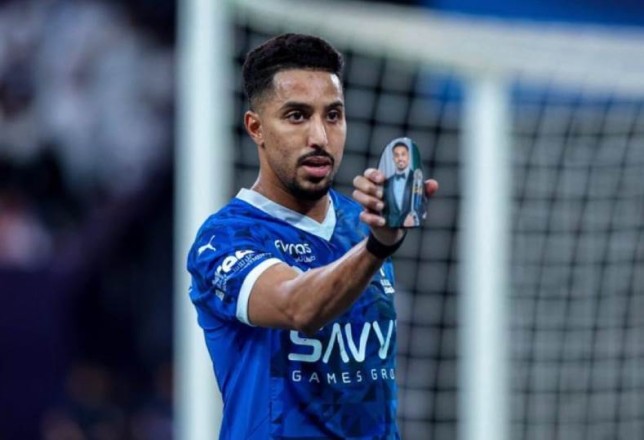 لماذا تأخر إعلان تجديد عقد سالم الدوسري مع الهلال